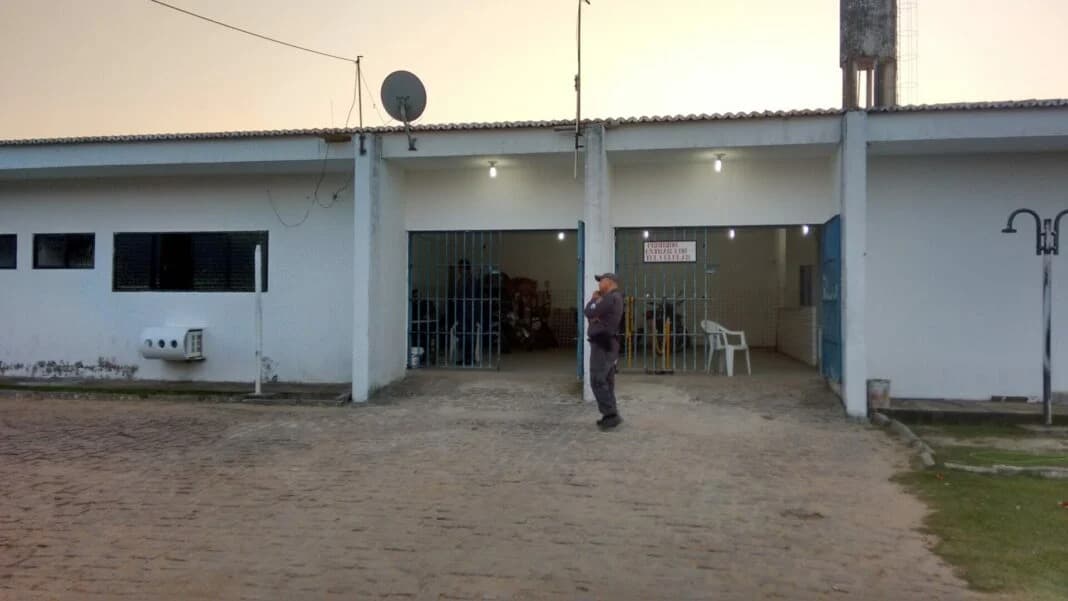 Presos são isolados após tentarem abrir buraco em penitenciária na Grande Natal
