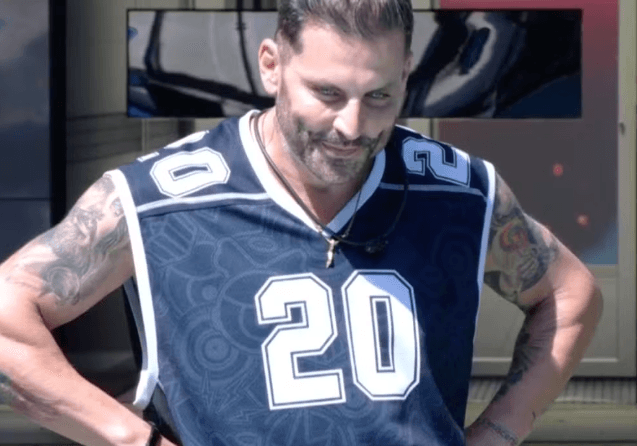 Henri Castelli retorna ao BBB 26 após convulsão durante prova, mas passa mal novamente; transmissão ao vivo é cortada