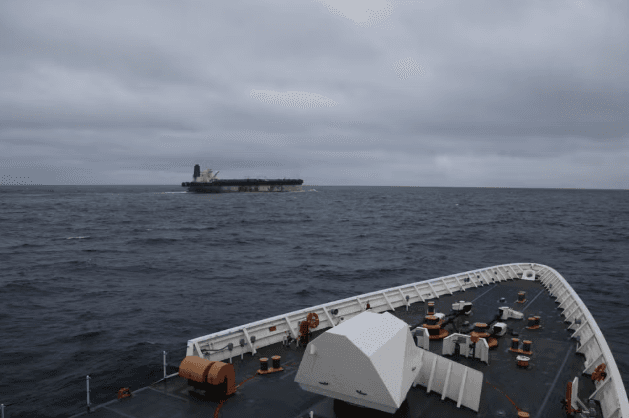 EUA apreendem petroleiro de bandeira russa ligado à Venezuela