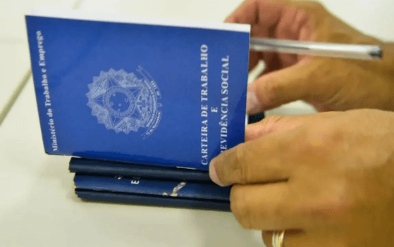 Natal concentra quase 4 em cada 10 vagas de emprego do RN