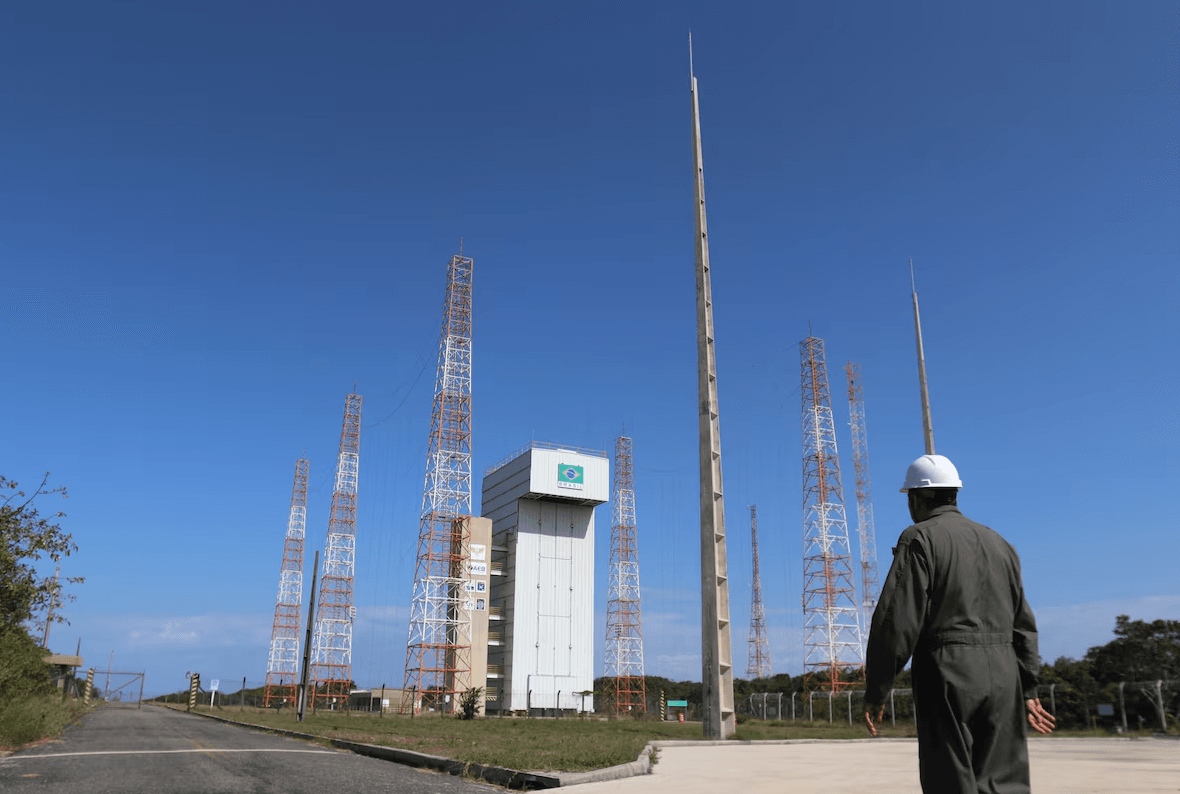Empresa some com R$ 24 milhões em prestação de conta e governo cancela projeto de foguete brasileiro