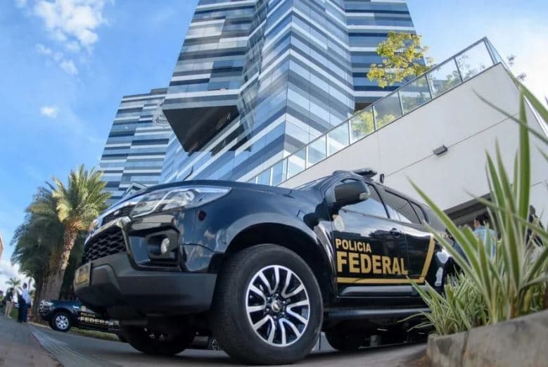PF vai ouvir servidores suspeitos de vazamento de dados fiscais ligados ao STF