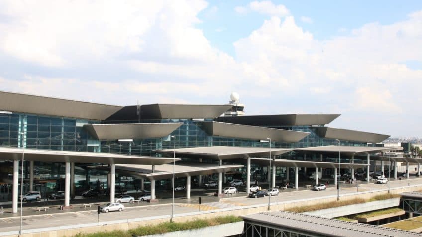 Gasto em viagem internacional soma maior valor em 11 anos
