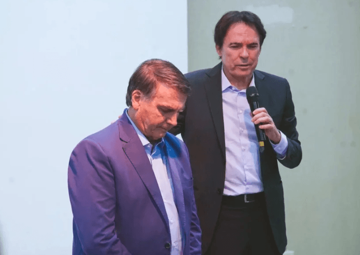 Pastor visita Bolsonaro na Papudinha e diz que o encontrou ‘assustado'