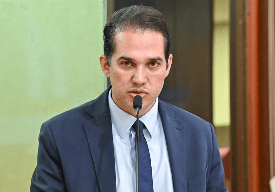 Deputado estadual Kleber Rodrigues é internado para tratar problema de saúde