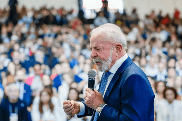 Entidade dos EUA pressiona Lula contra regulação de big techs e pede mais debate