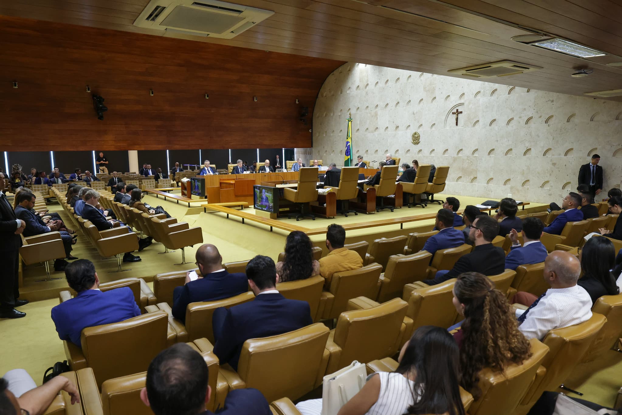 Saiba como cada ministro votou para derrubar a prorrogação da CPI do INSS