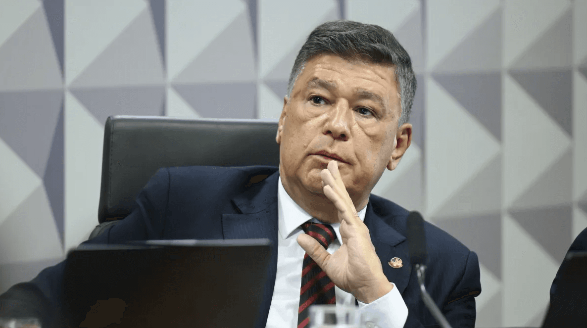 “Não vamos aceitar interferência”: Presidente da CPMI do INSS sobe o tom contra STF