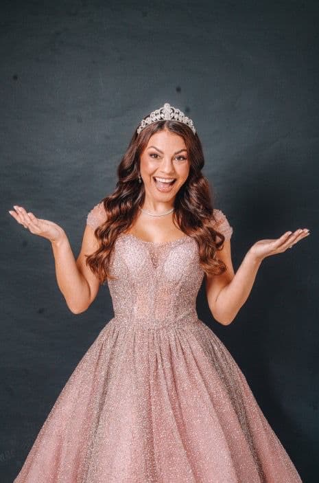 Bruna Louise confirma novo show "Meus 15 Anos" em Natal e inicia vendas dia 11