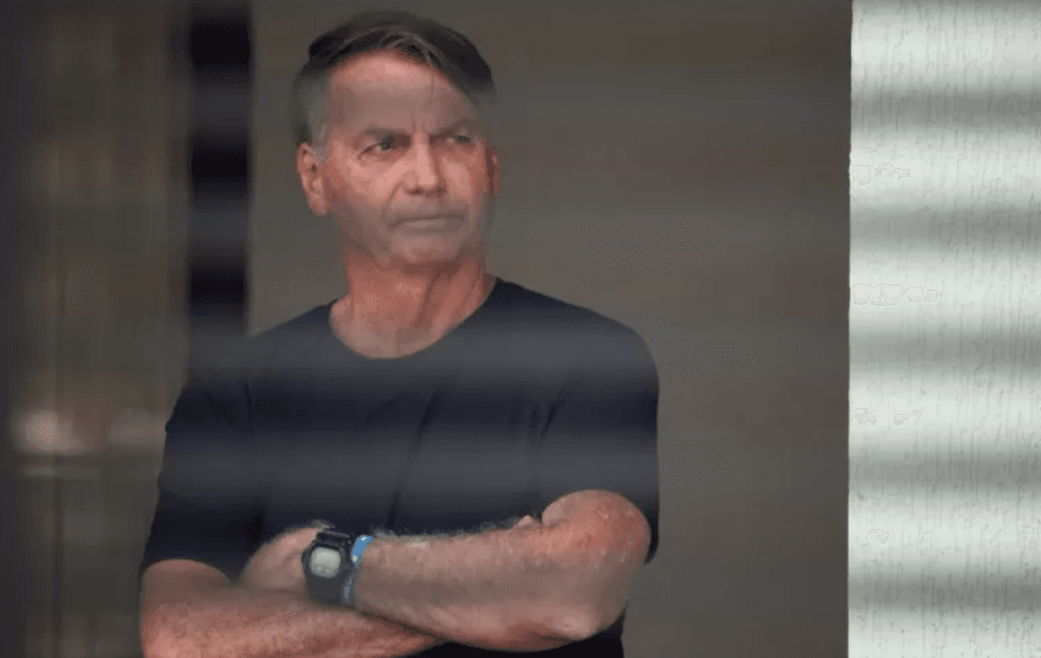 Tornozeleira e incomunicabilidade: veja as regras que Bolsonaro terá que cumprir durante a prisão domiciliar temporária