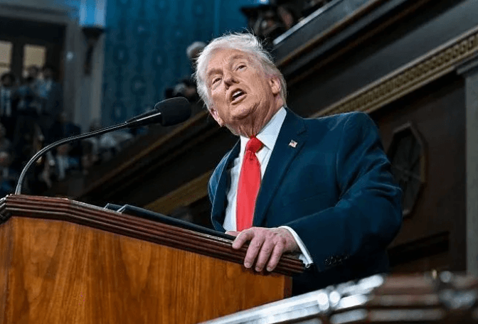 Trump diz que os EUA estão "dando uma surra" no Irã