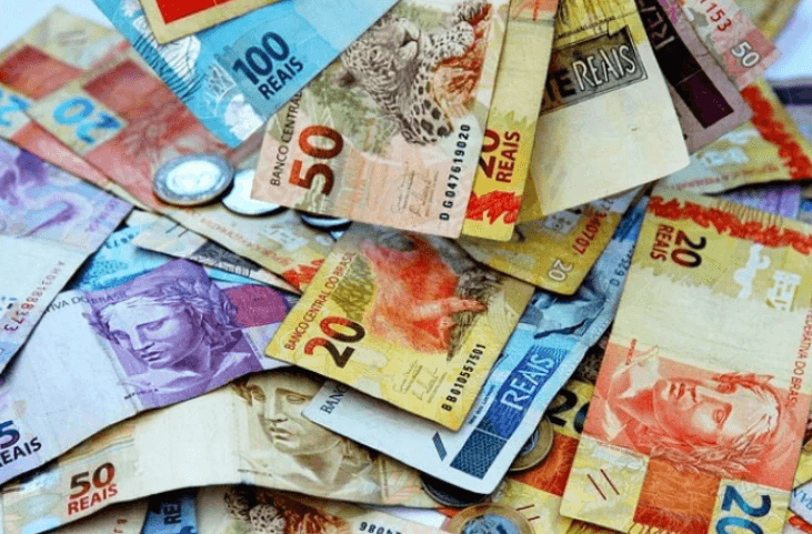 RECORDE: Arrecadação federal soma R$ 222 bilhões em fevereiro de 2026, impulsionada pelo IOF e IRRF