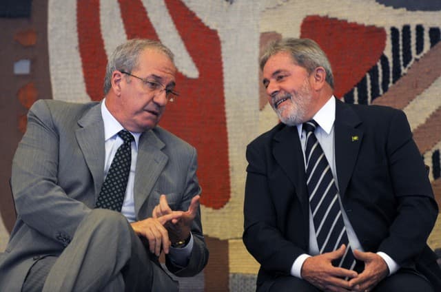 Ex-ministro de Lula é detido em aeroporto e deportado do Panamá após questionamento sobre prisão na ditadura