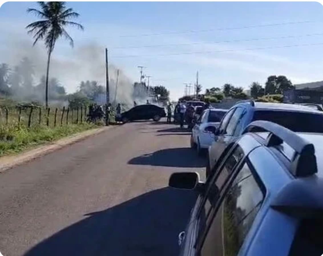 Protesto interdita RN-160 e causa congestionamento de quase duas horas