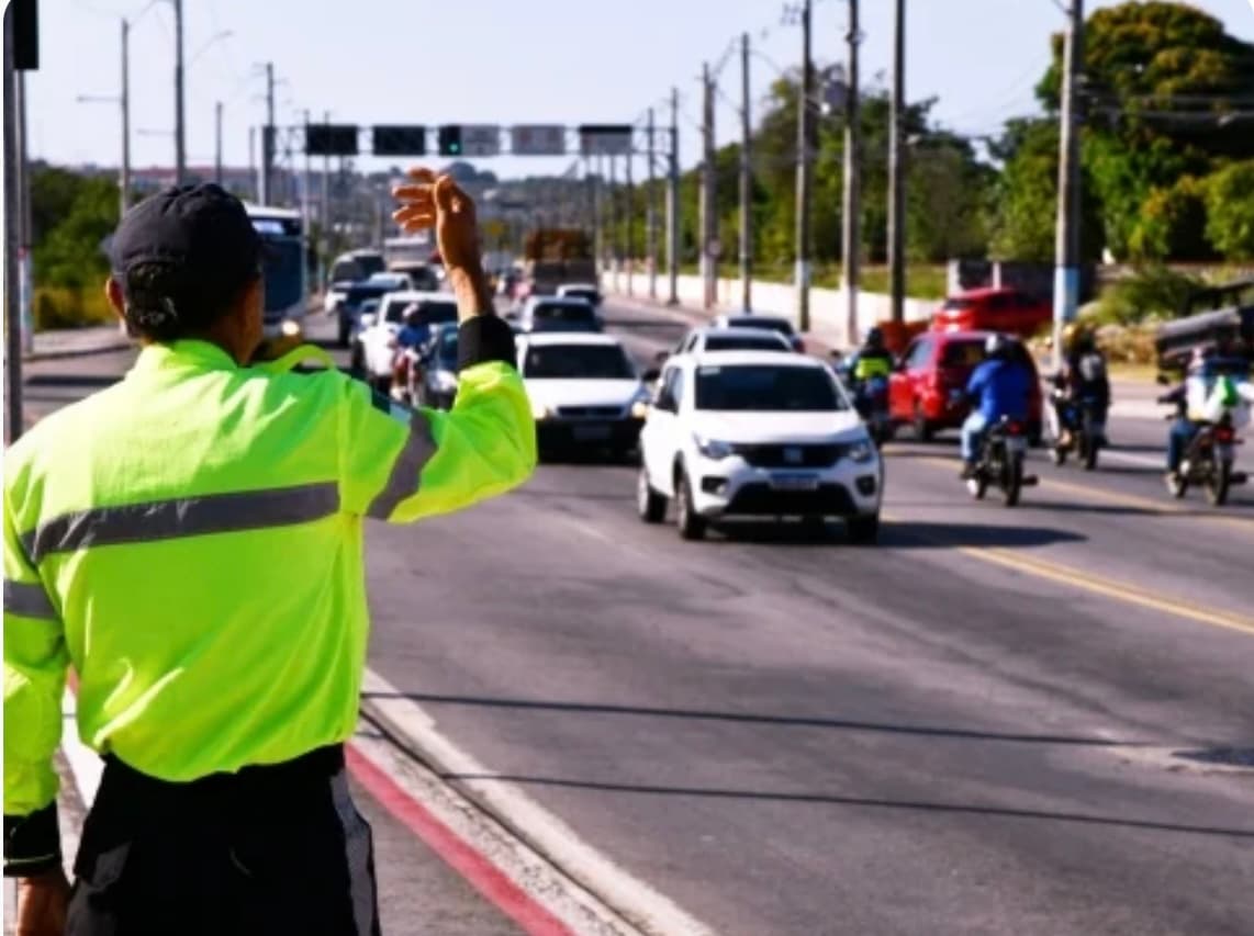 STTU inicia implantação de semáforo com botoeira na avenida Felizardo Moura