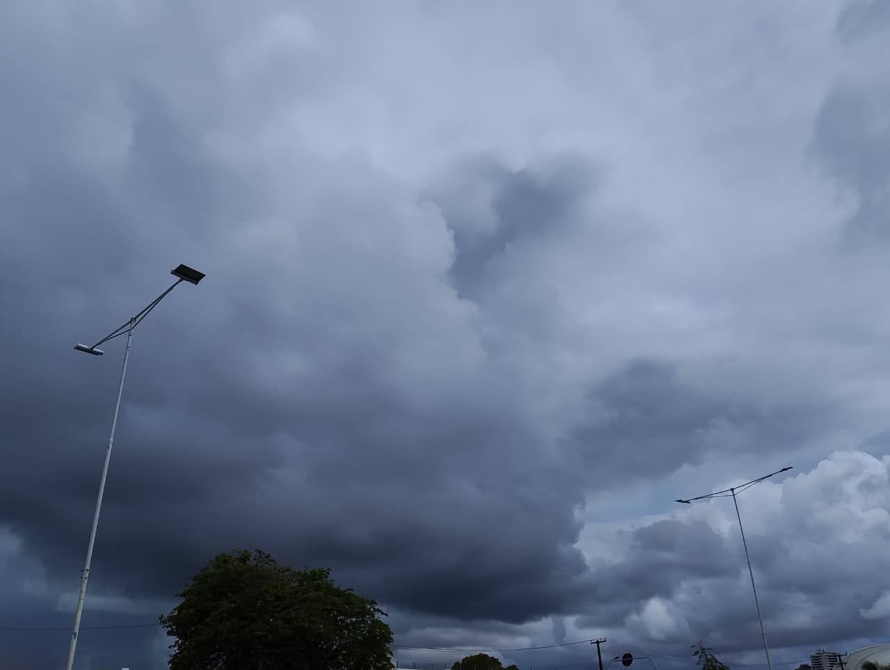 Natal registra 120 mm de chuva em 24 horas e volume mensal já supera média histórica