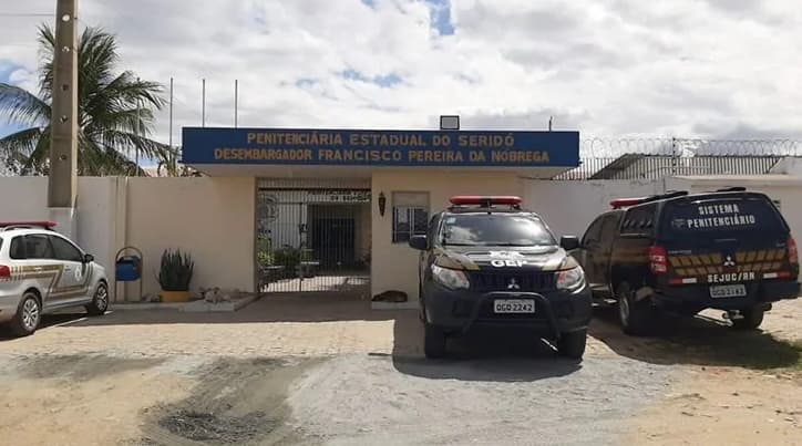 Câmeras flagram tentativa de fuga em penitenciária de Caicó e ação rápida impede saída de seis internos