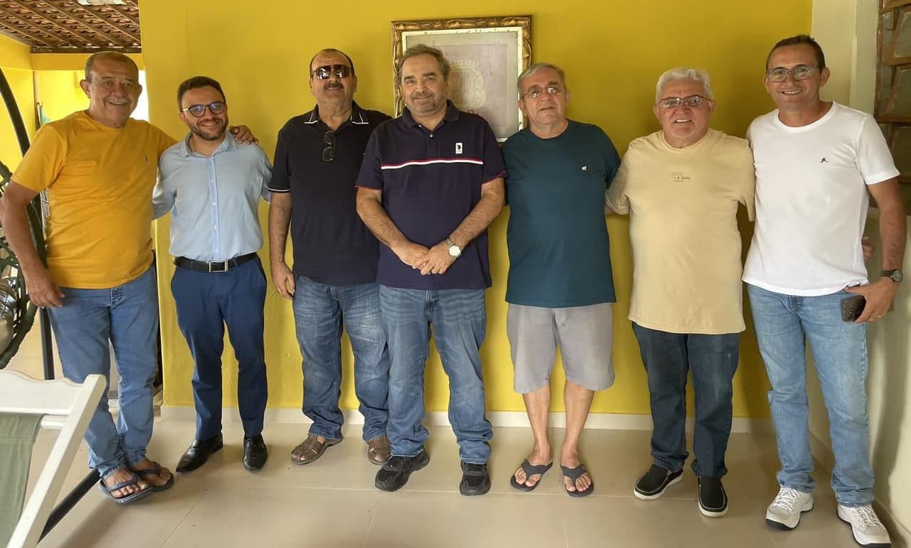 Com apoio do ex-prefeito Roberto Germano, Álvaro Dias fortalece pré-candidatura em Caicó