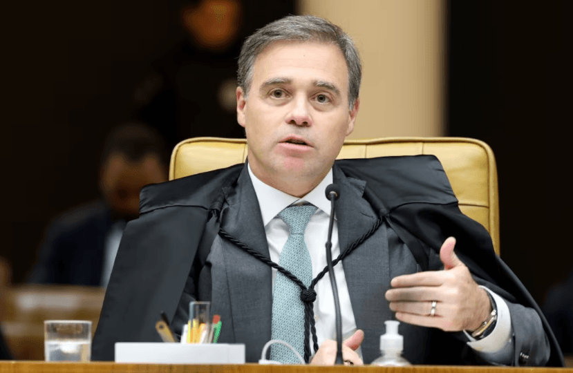 Ministro André Mendonça vai analisar pedidos para criação de CPI do Banco Master