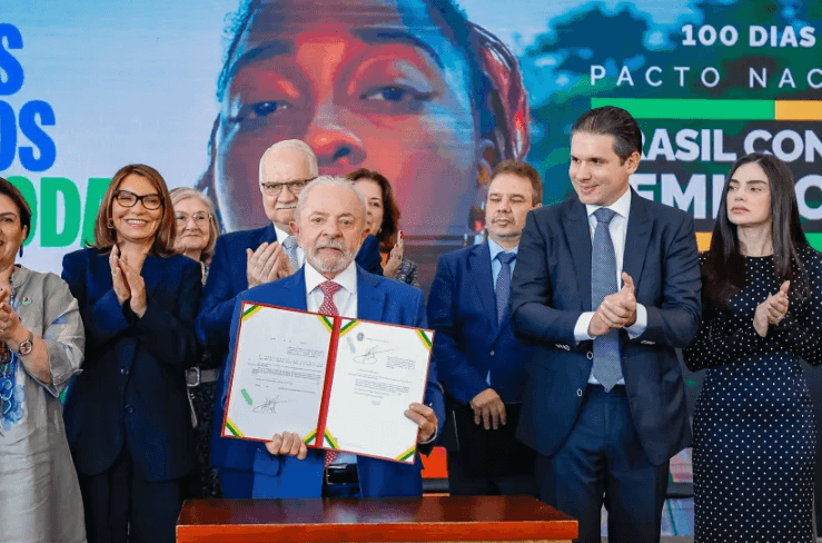 Lula determina novas regras para big techs atuarem no Brasil; entenda