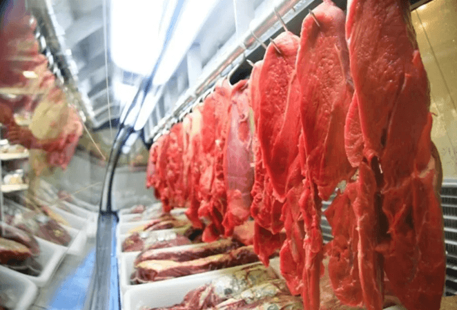Brasil pode perder quase US$ 2 bilhões em exportações de carnes com veto da União Europeia