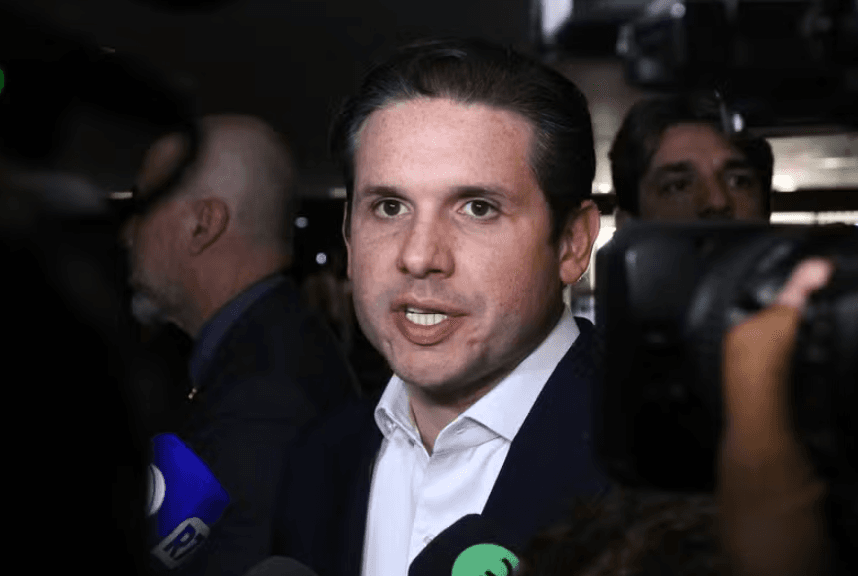 Motta confirma votação da PEC sobre fim da escala 6×1 no plenário da Câmara até quinta-feira (28)