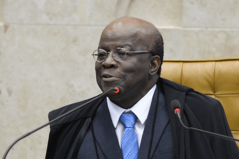 Ex-ministro do STF Joaquim Barbosa será candidato à Presidência em 2026, diz presidente do Democracia Cristã