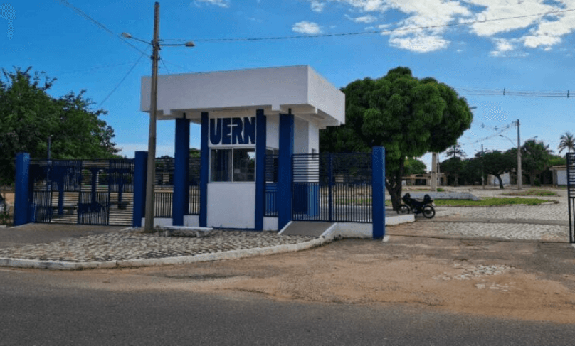Com 109 cursos e 14 mil alunos, Uern custará R$ 500 milhões em 2026