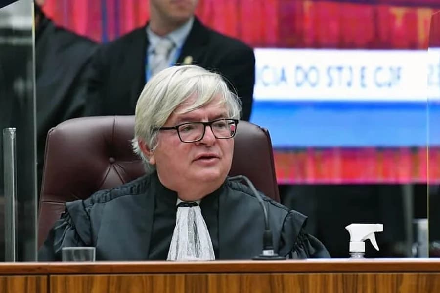 Presidente do STJ usou dezenas de carros oficiais para turismo no RJ em evento sobre ética judicial