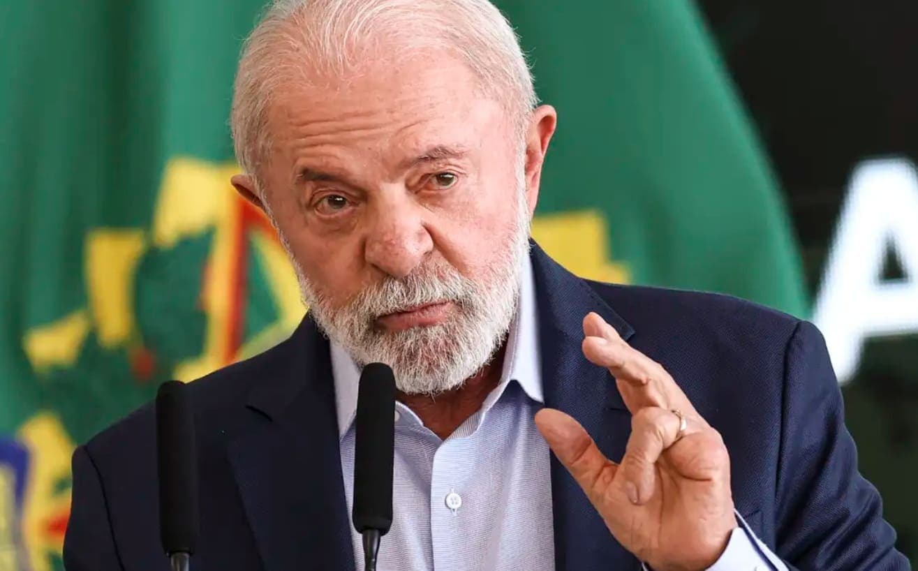 ANÁLISE DE CLÁUDIO HUMBERTO: Rejeição a Lula supera aprovação há 18 meses, aponta Quaest
