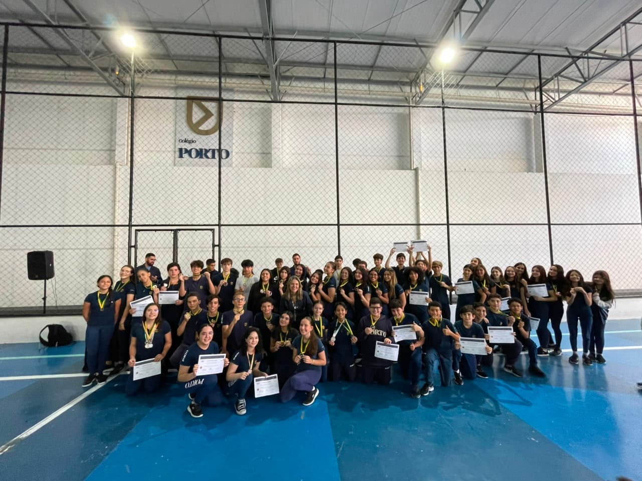 Alunos do Colégio Porto conquistam medalhas na Olimpíada Canguru de Matemática 2026