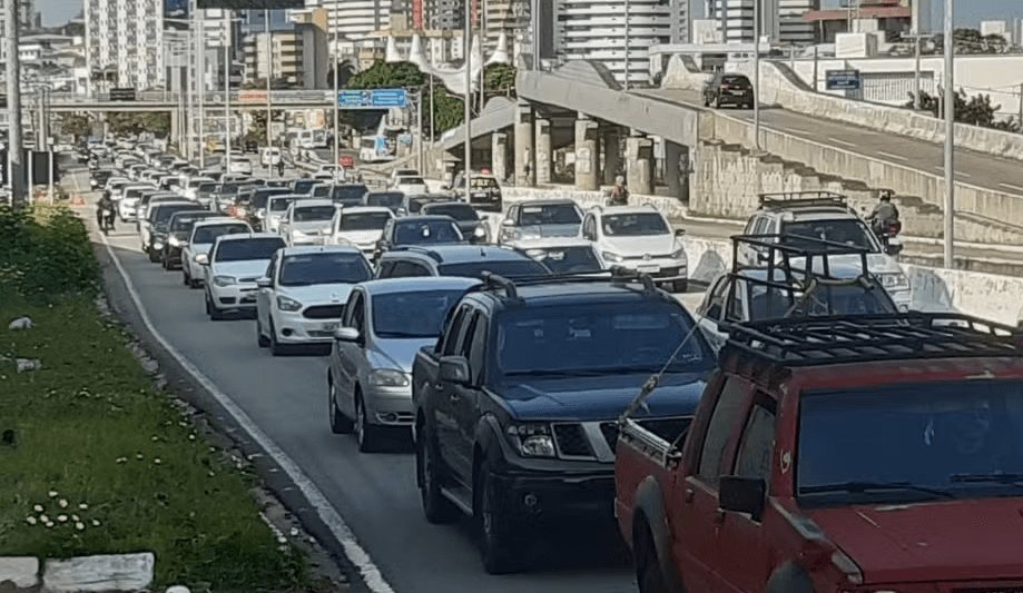 RN registra média de 48 veículos para cada 100 habitantes em 2025; frota no estado chega a 1,68 milhão