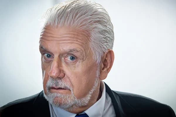 AREIA MOVEDIÇA: PF aponta Jaques Wagner como “interlocutor relevante” do Master