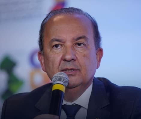 Governador de SC aciona a PGR contra Lula por suposta xenofobia contra catarinenses