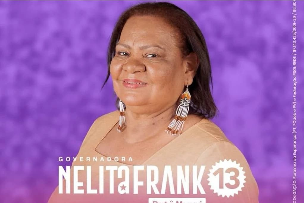 Candidata do PT troca vermelho por roxo e “esconde” Lula