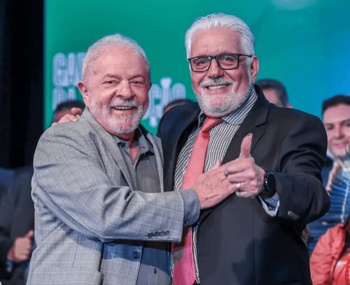 Governo teme que operação da PF contra Jaques Wagner, líder de Lula no Senado, esvazie efeito de revelações sobre Flávio Bolsonaro