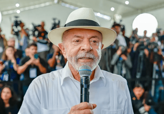 Governo Lula tem pacote de R$ 180 bilhões às vésperas do período eleitoral, aponta Folha