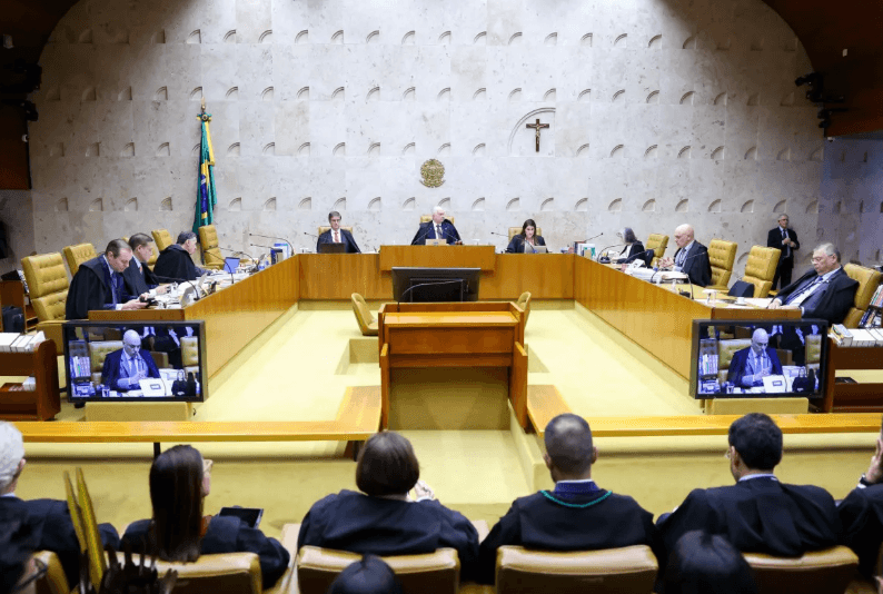REJEIÇÃO AO STF: Quase metade dos brasileiros avalia atuação da Corte como ruim ou péssima