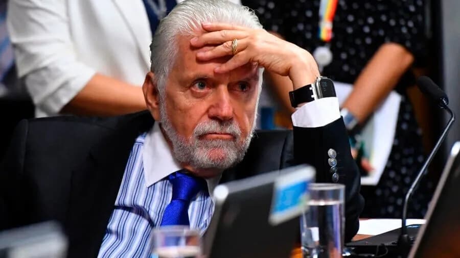 TÁ FEIO: Deputado do PT defende que Jaques Wagner deixe liderança do governo
