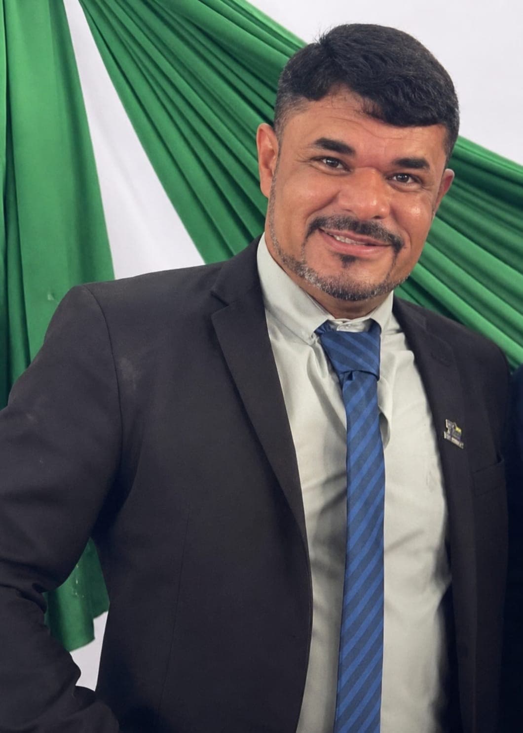Vice-prefeito Isidoro Filho assume Prefeitura de Extremoz durante férias da prefeita Jussara Sales