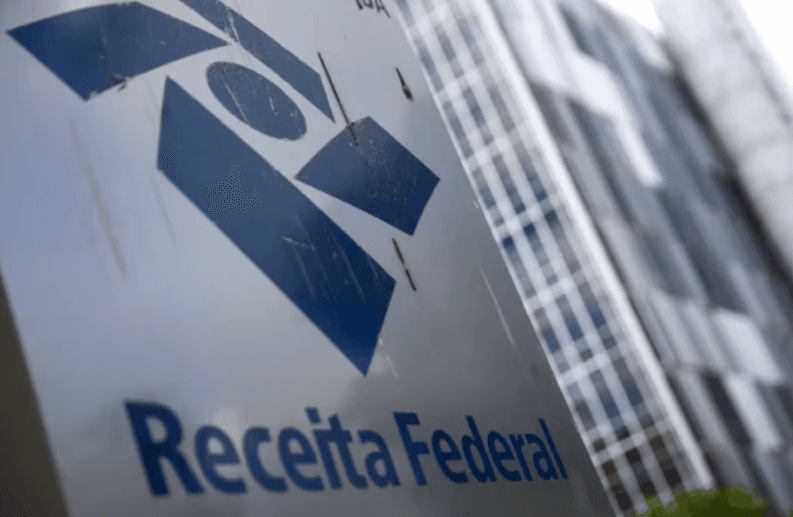 Arrecadação com impostos e contribuições federais bate recorde e soma R$ 1,58 trilhões até junho, alta anual de 6,63%