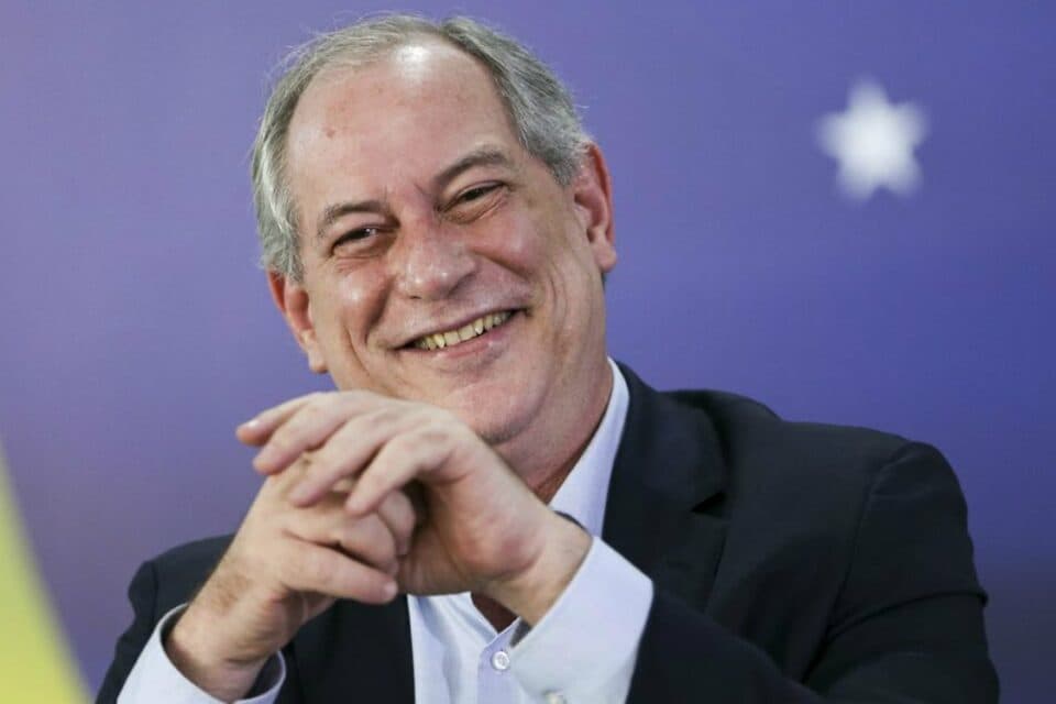 PL bate o martelo e fecha apoio a Ciro contra o PT no Ceará