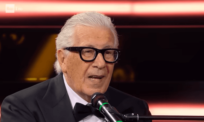 Morre o cantor italiano Peppino di Capri, famoso pela música ‘Champagne', aos 86 anos