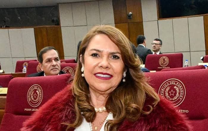 Após declarações racistas contra Mbappé, senadora agora ameaça entrar com ação por “violência de gênero”