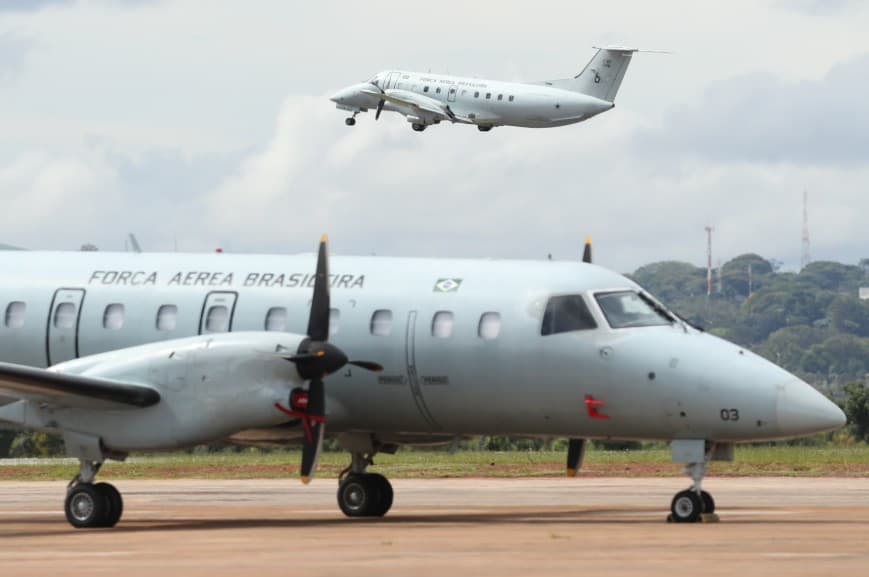 AGU e Comissão de Ética Pública endurecem regras sobre viagens oficiais em aeronaves da FAB durante durante campanhas eleitorais