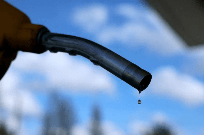 Governo Lula aprova aumento do etanol na gasolina de 30% para 32%; medida entra em vigor em 1º de agosto