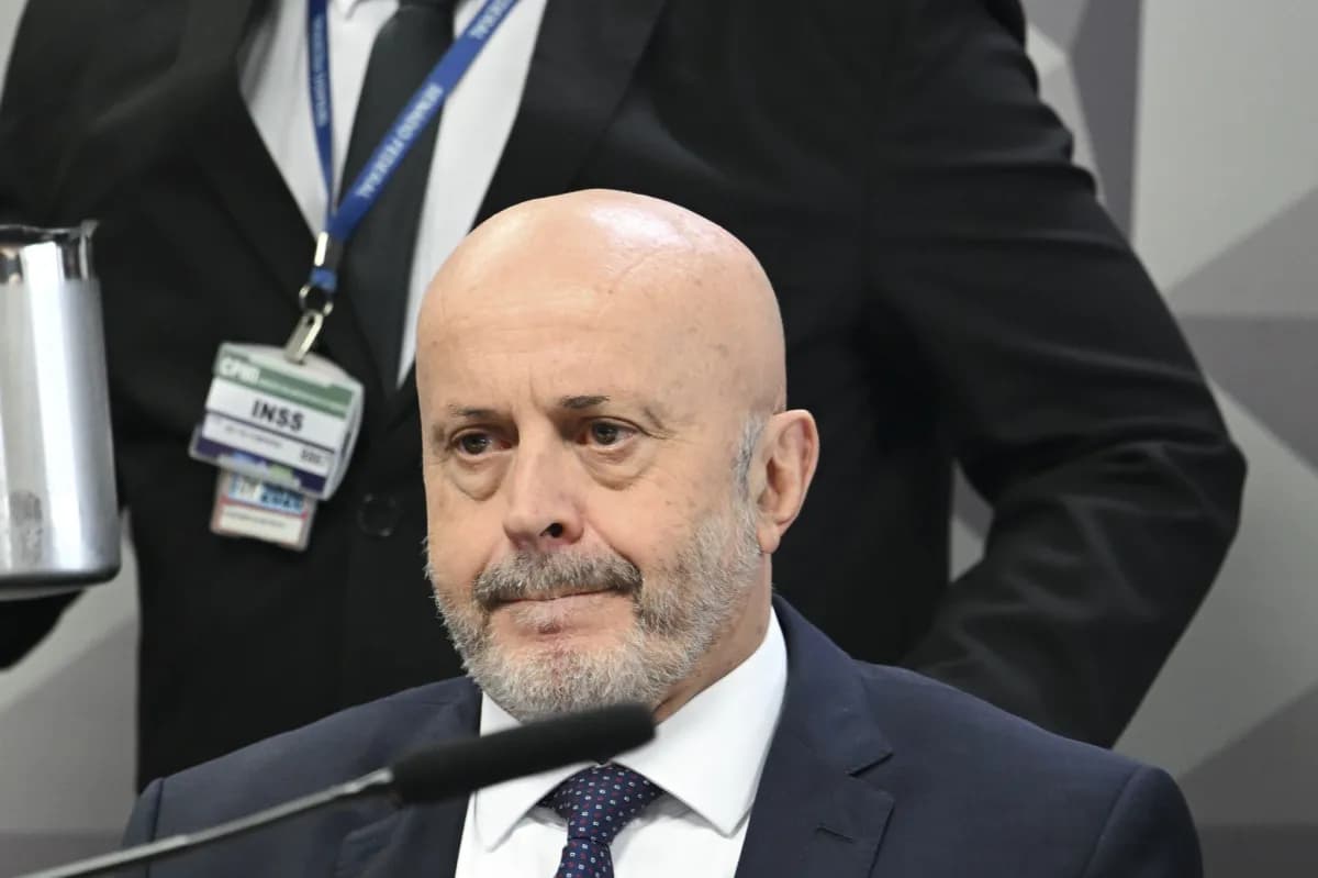 PF indicia ex-presidente do INSS, “Careca” e outros em inquérito