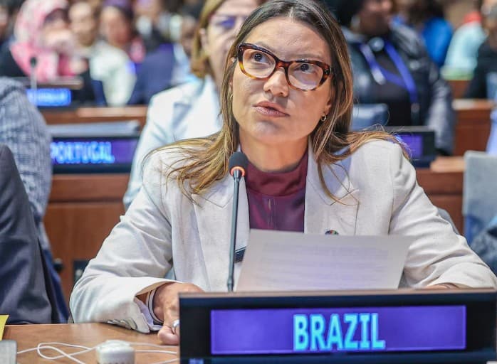 TCU arquiva mais um processo que questionava gastos de viagens internacionais de Janja
