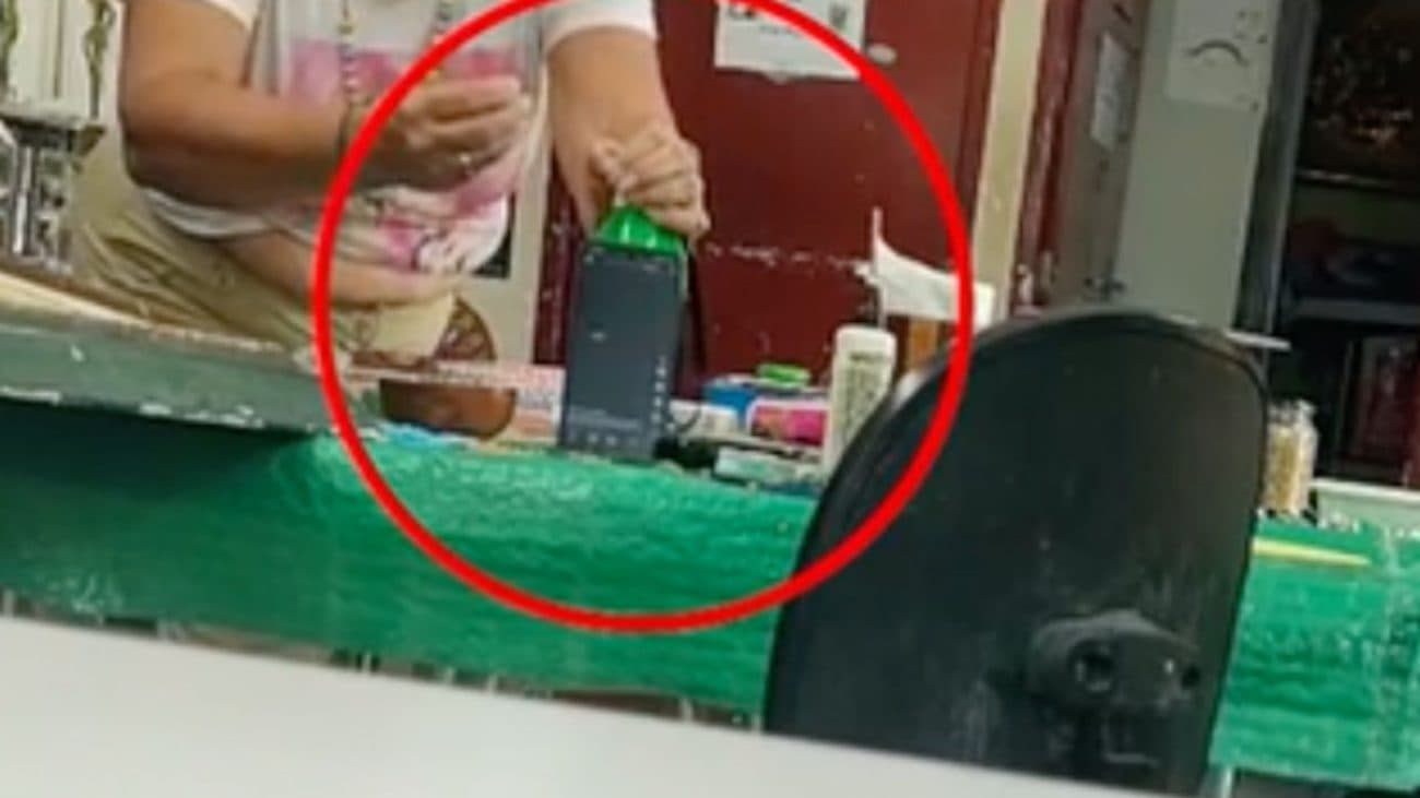 CRUEL: Aluna é flagrada colocando veneno em garrafa de água de professora no Recife