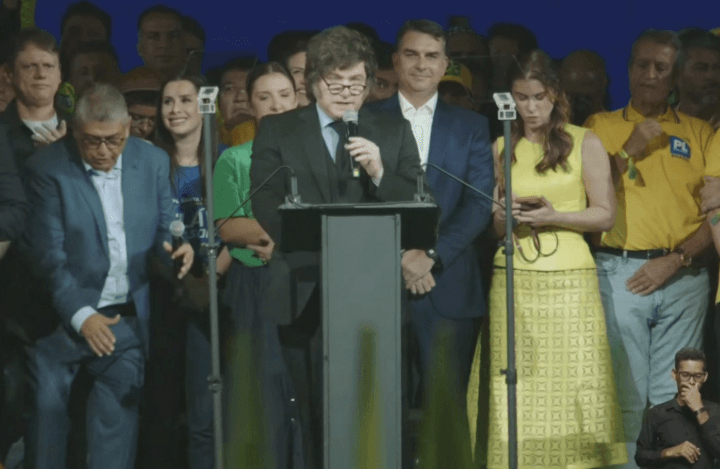 Brasil convoca para consultas embaixador em Buenos Aires, após Milei chamar Lula de ‘presidiário' e Moraes de ‘lixo careca' na convenção do PL